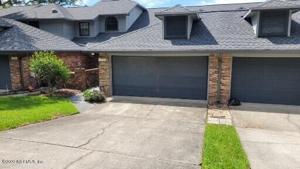 11950 HARBOUR COVE DR S