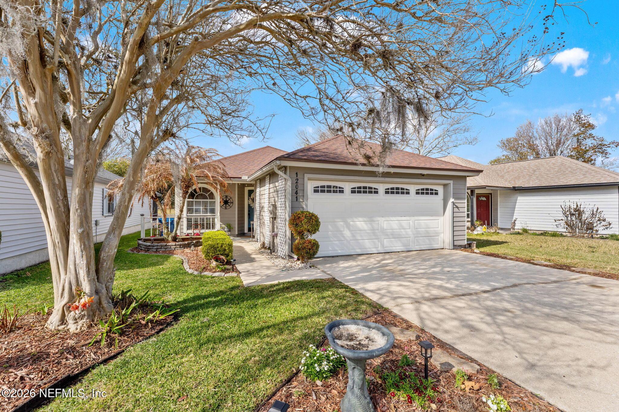 Image 3: 1-web-or-mls-DSC03376