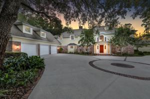 8009 OAK HAMMOCK CT
