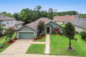 13698 DEVAN LEE DR N
