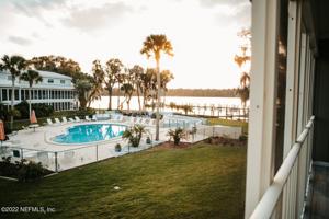 204 RIVER BEND CT