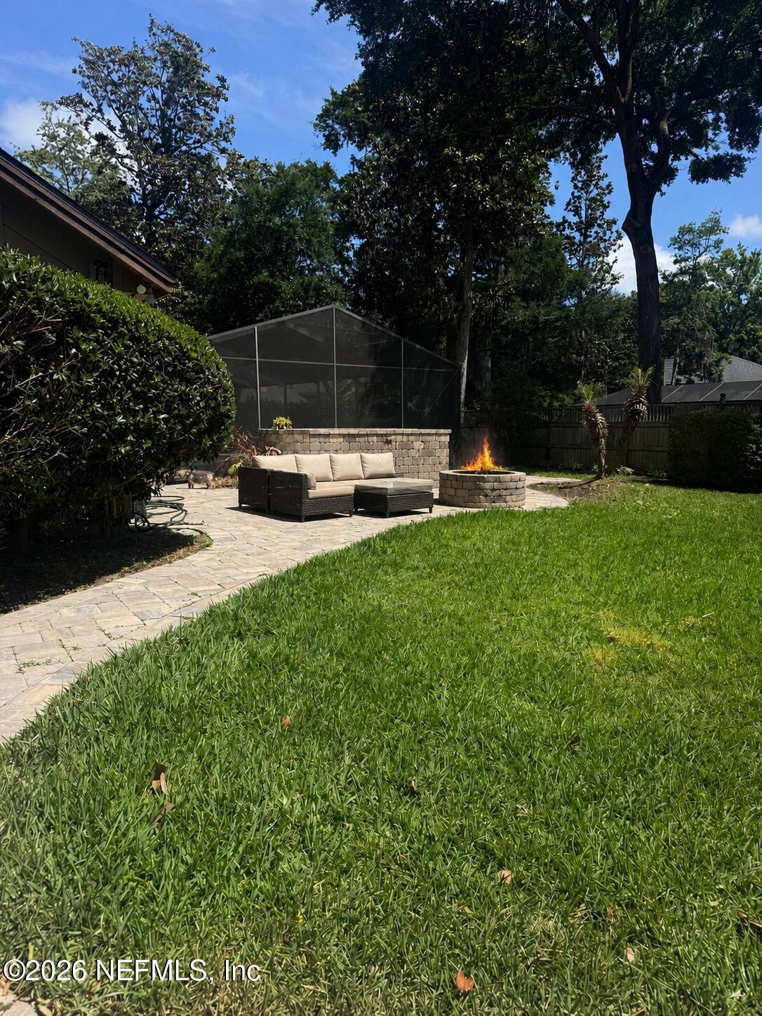 Image 3: Fire Pit