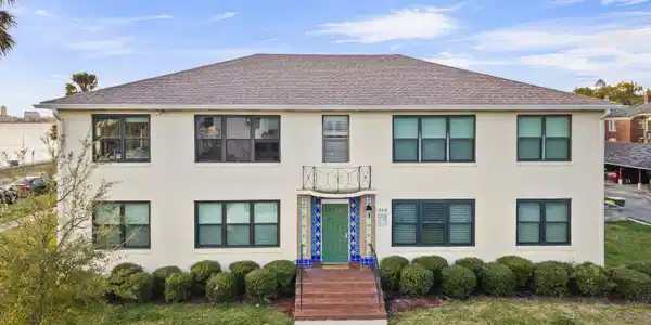 915 LANDON AVE