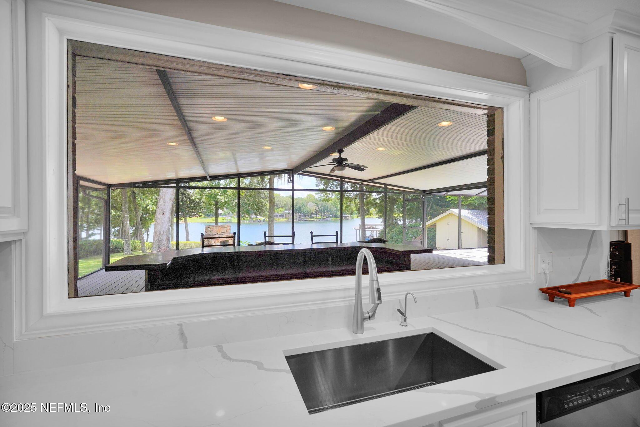 Image 3: 19-web-or-mls-831 Arthur Moore__019