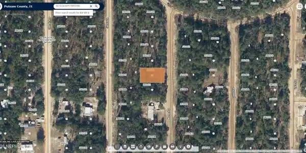 Image 2: 211 Morse Ave (1)
