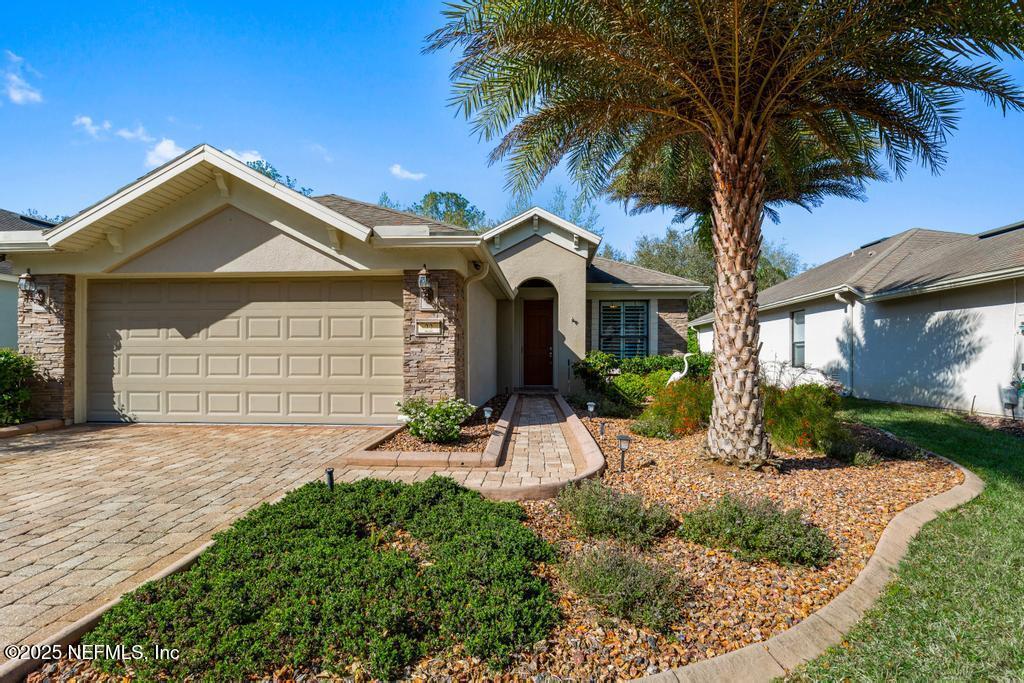 Image 4: 22 Pebble Lake-8