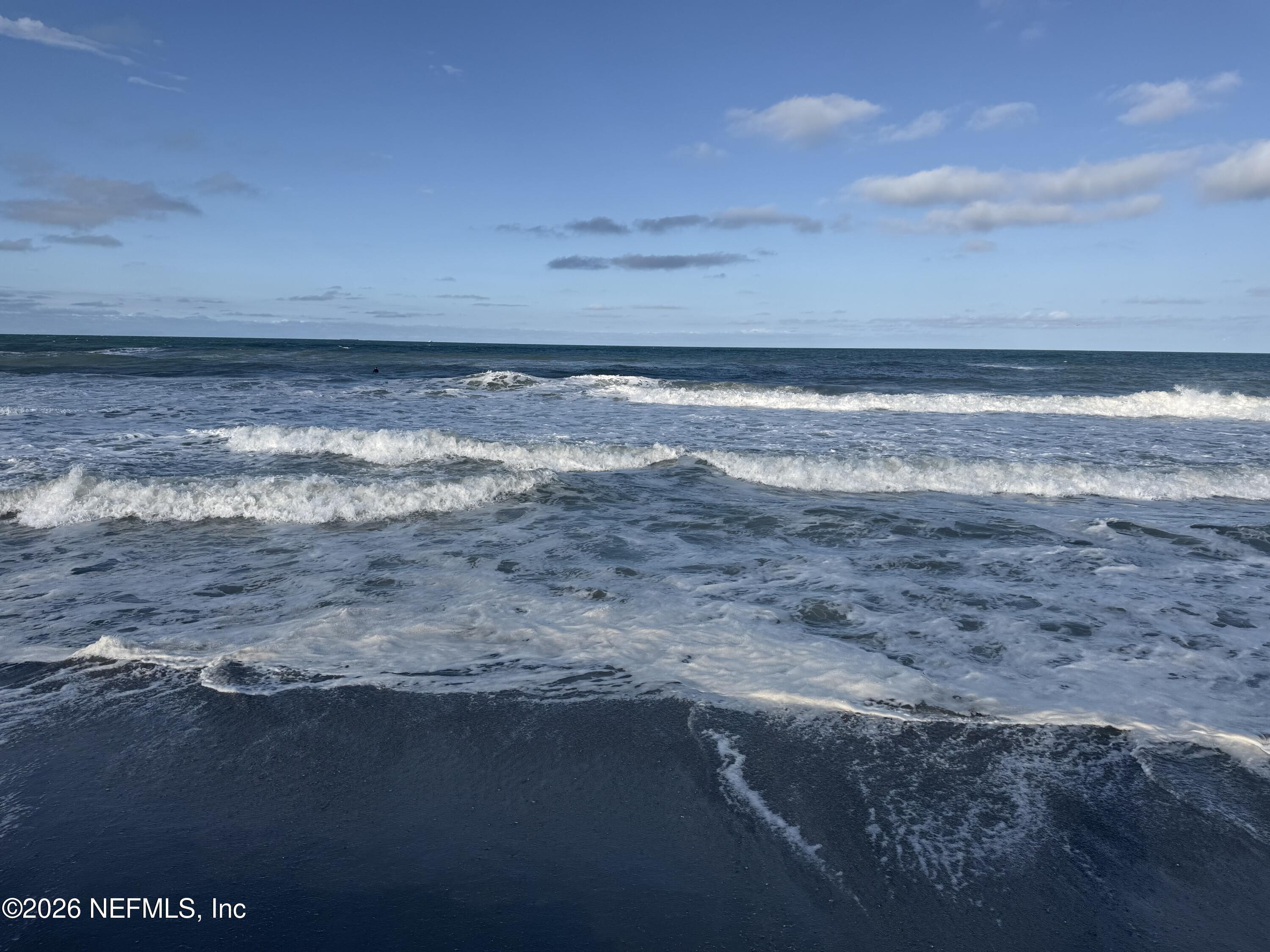 Image 2: Deeded Beach Access