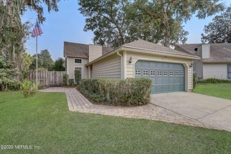 3949 W VALLEY GARDEN Drive