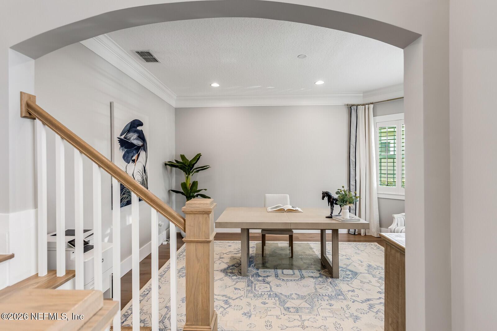 Image 4: 38_624_Port_Charlotte_Dr_Front_Porch_Med