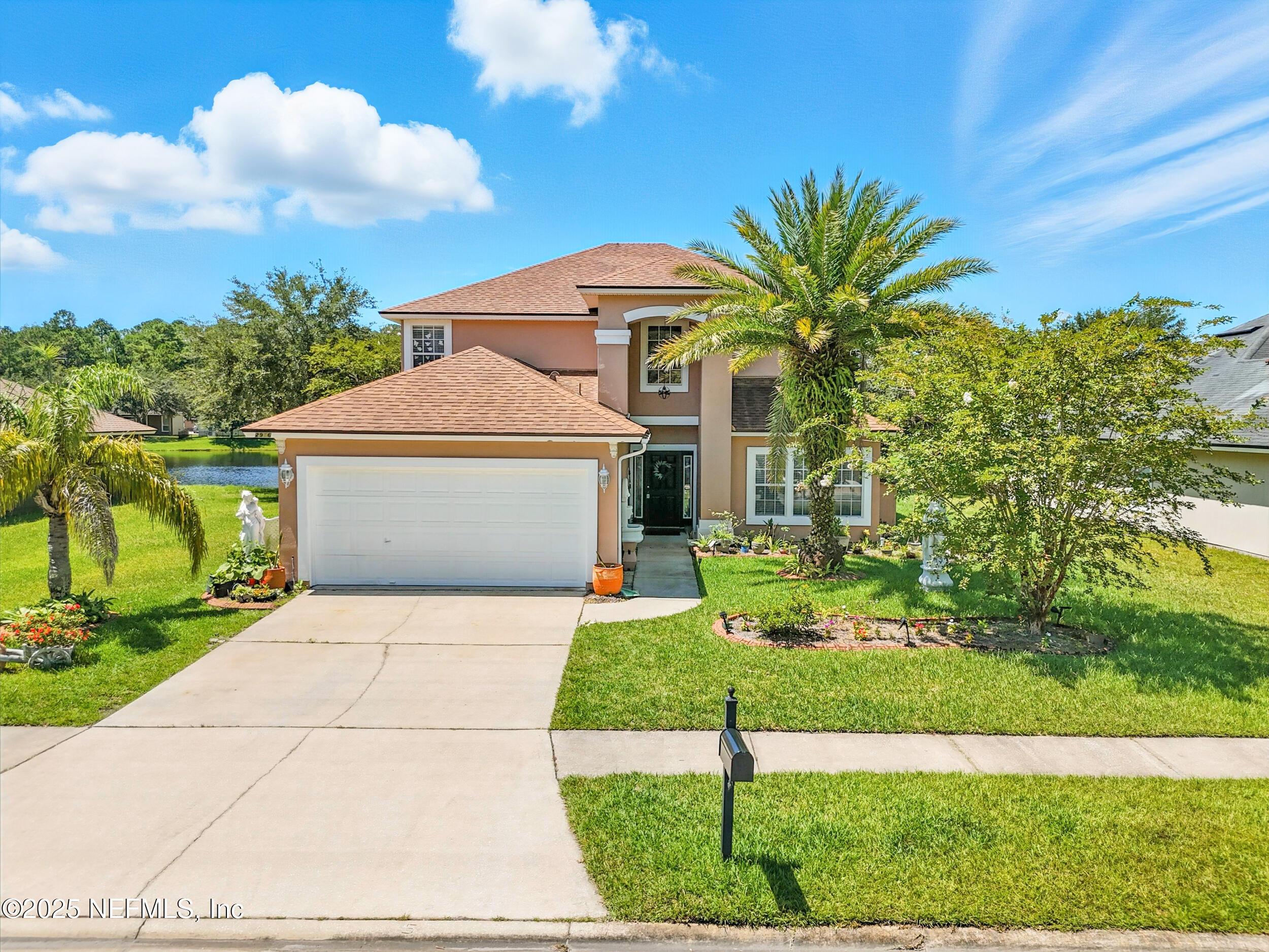 Image 1: 4 -2956 bright eagle dr