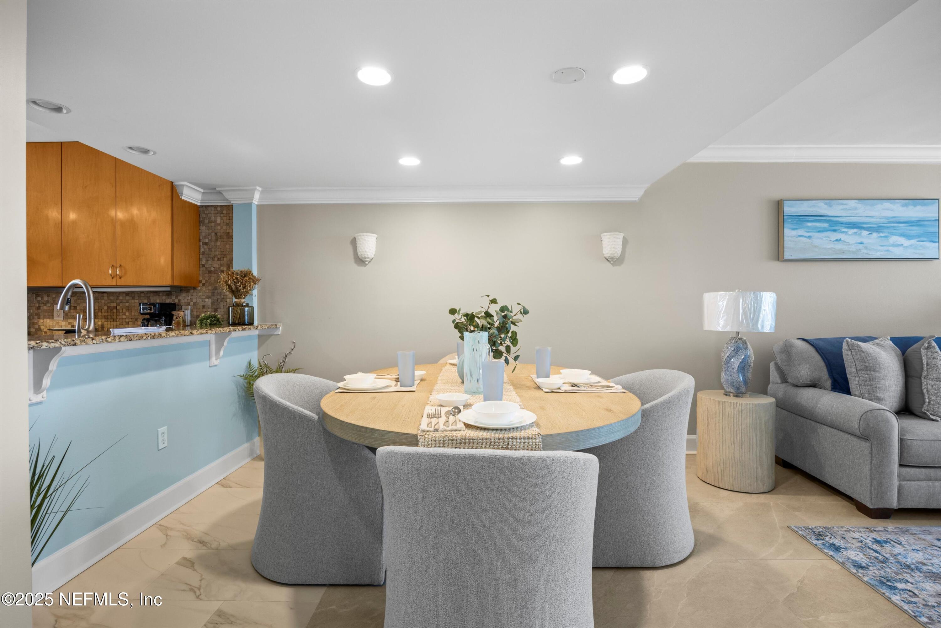 Image 3: 10-C_R52434