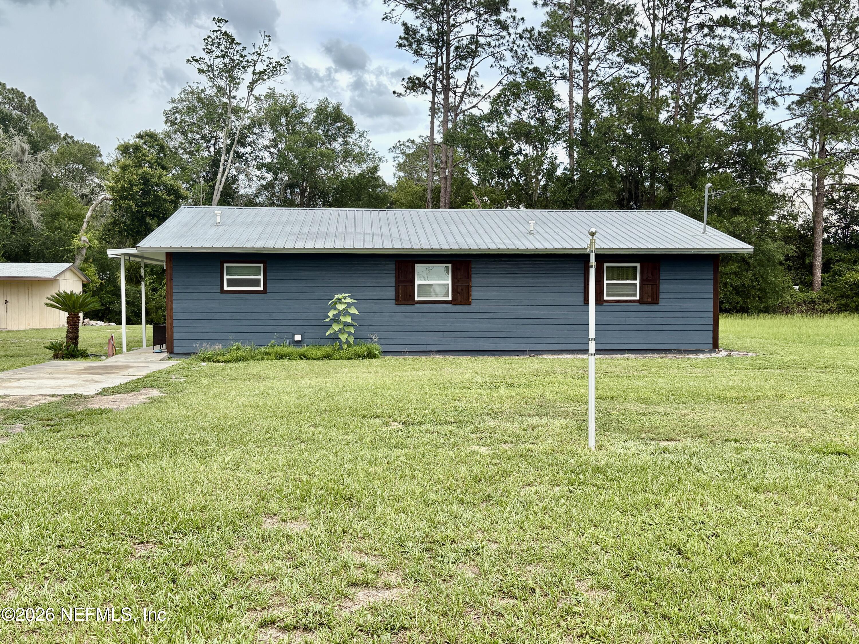 Image 3: Side of home
