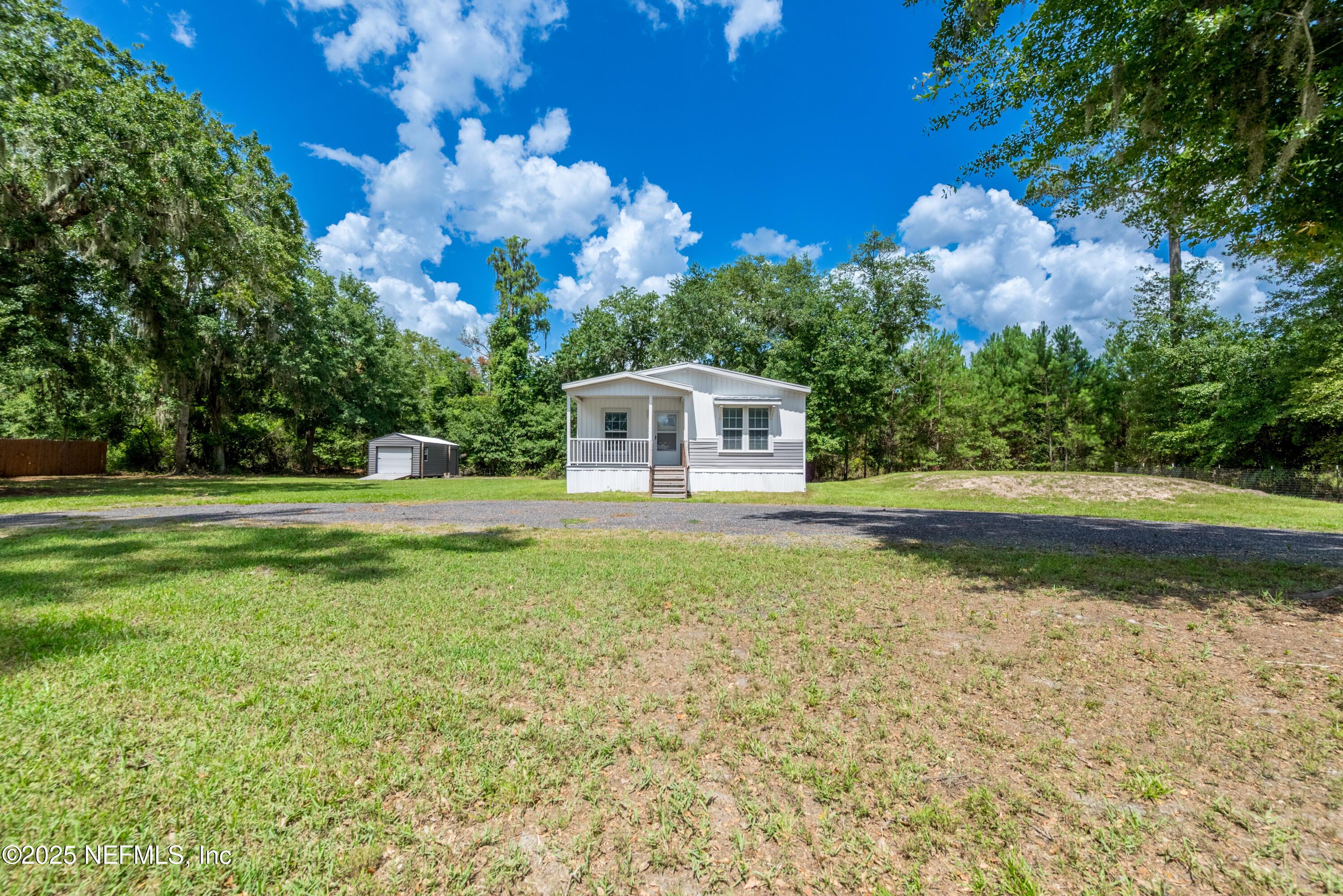 Image 3: 15049 SW 75TH AVE-3