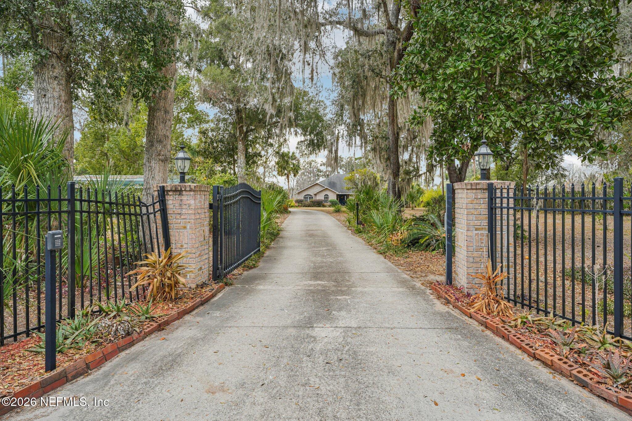 Image 1: 1-web-or-mls-State Rd 21-S1202-001