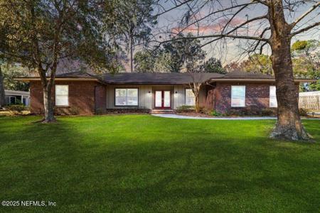 2846 ADMIRALS WALK Drive E