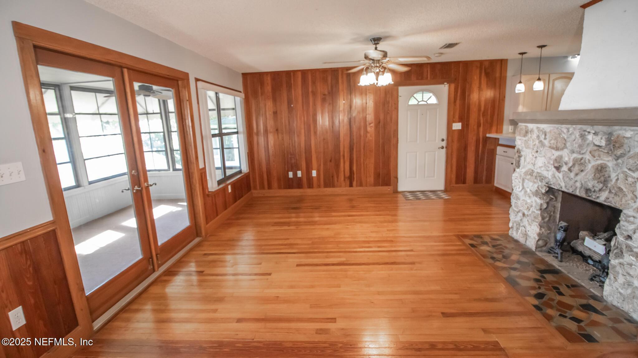Image 3: Front Door