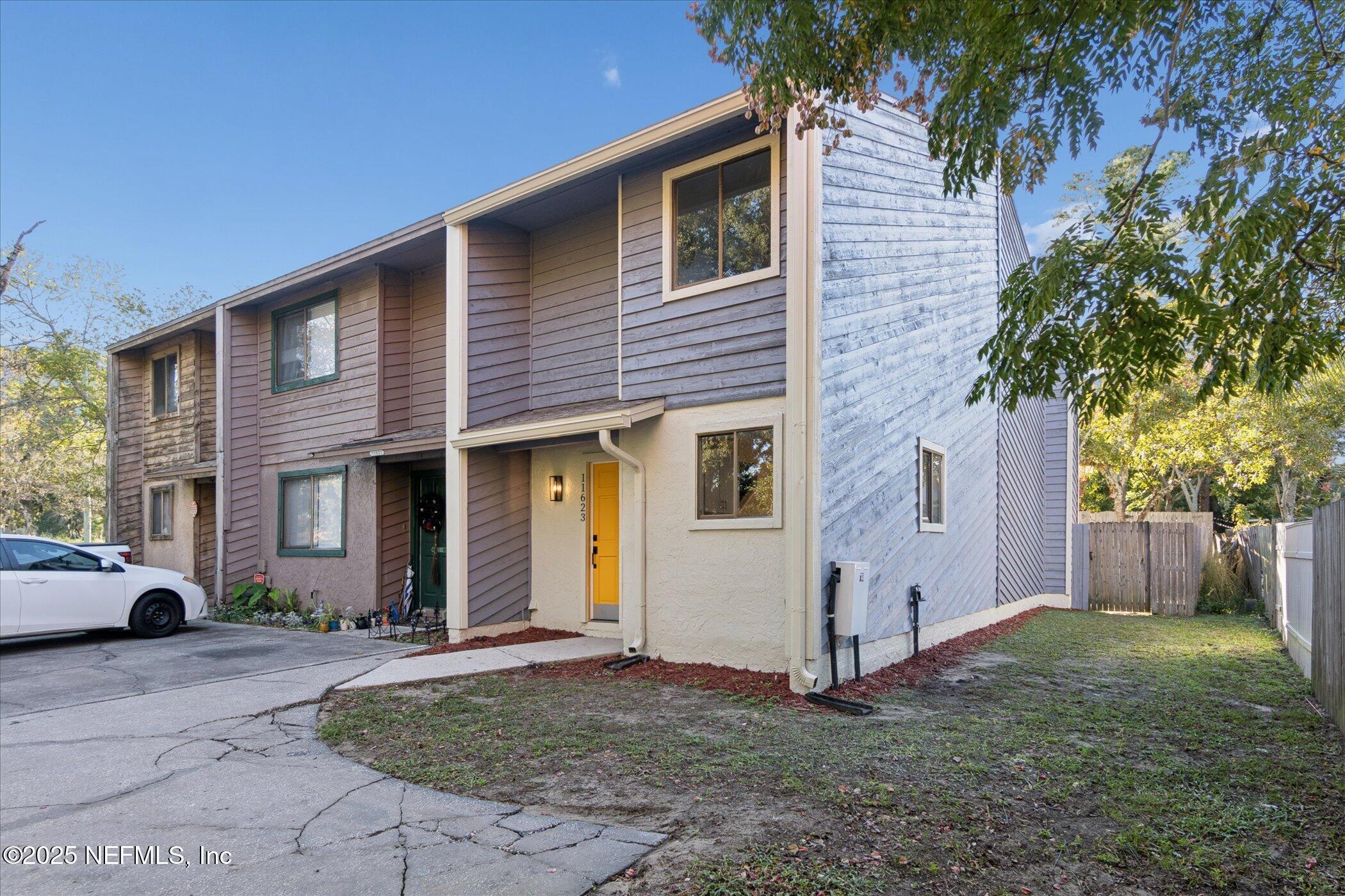 Image 4: 04-11623-McCormick-Rd-WindowStill-Photog