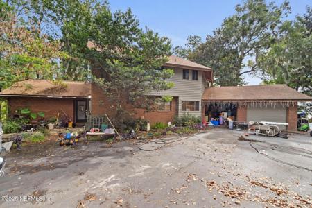 3175 DOCTORS LAKE Drive