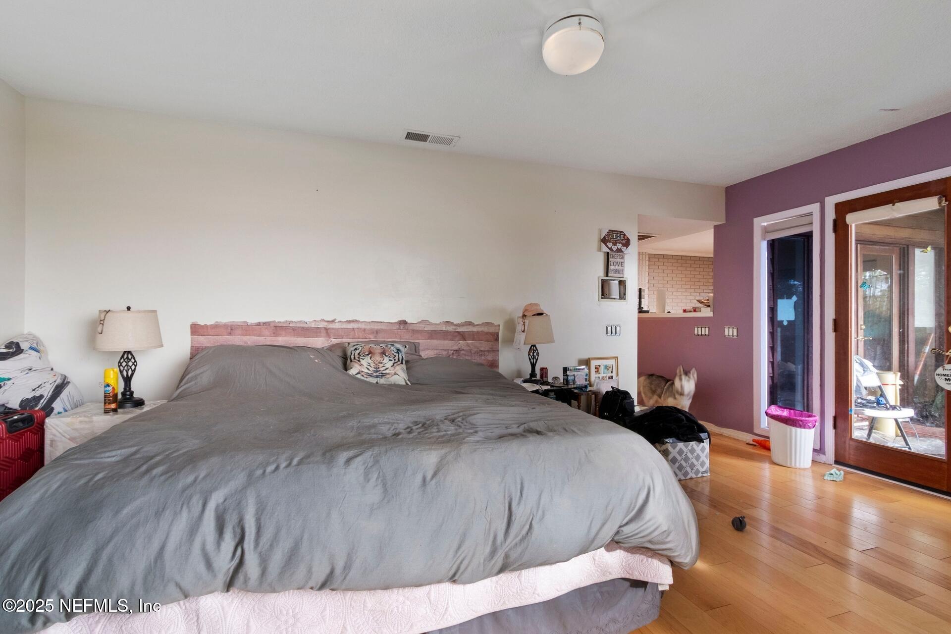 Image 4: 1920x1280_100_1759744555586_175961135512