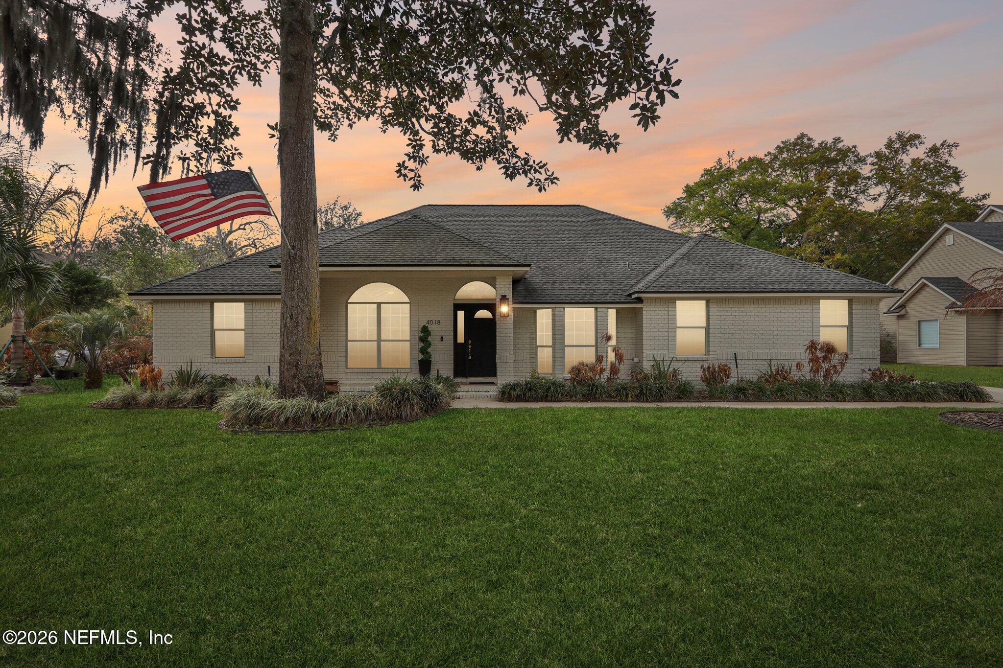 Image 1: 2-web-or-mls-VT-0303-2