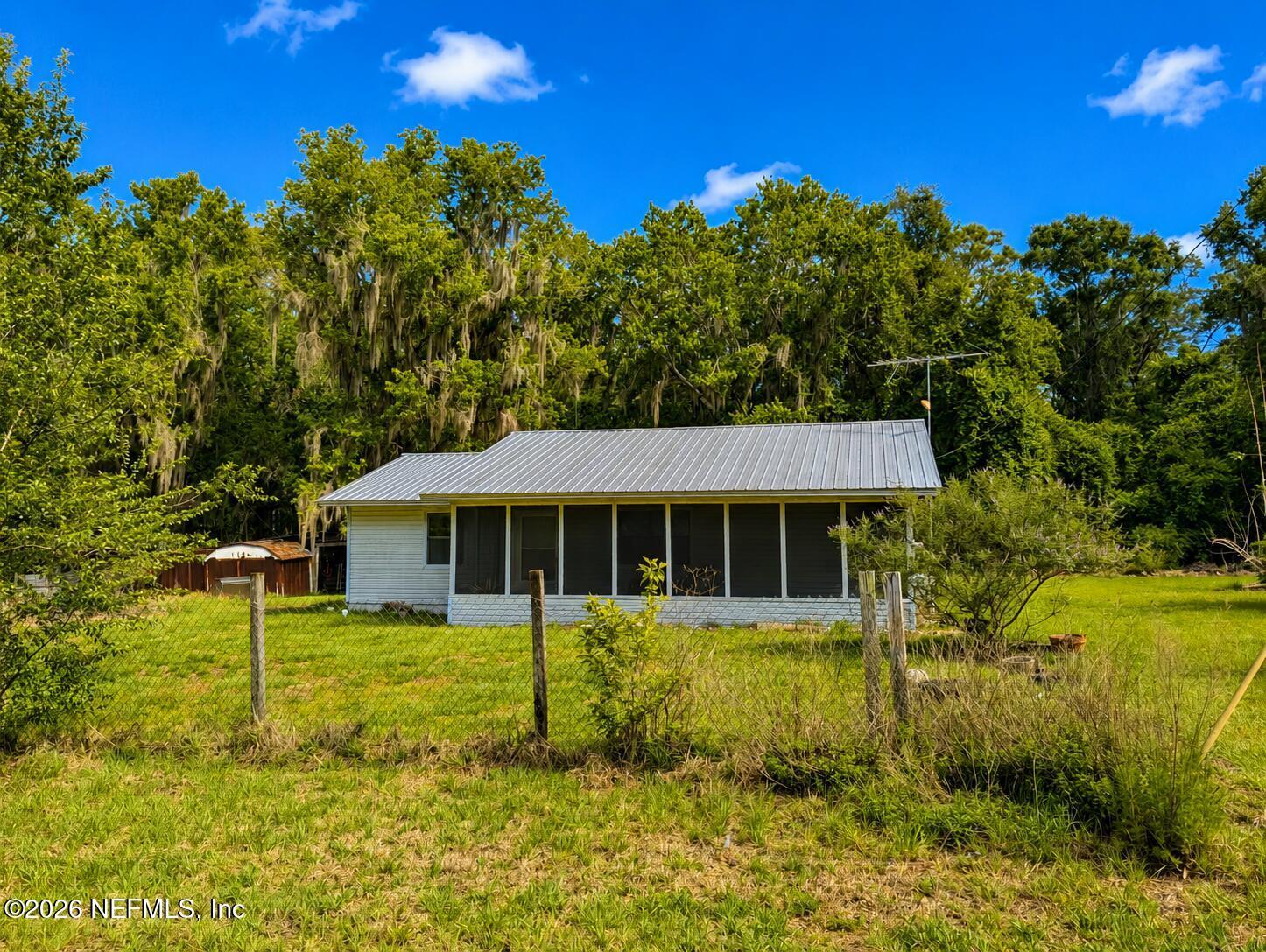 Image 4: Front of home