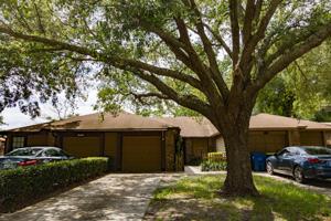 3462 RAYMUR VILLA DR