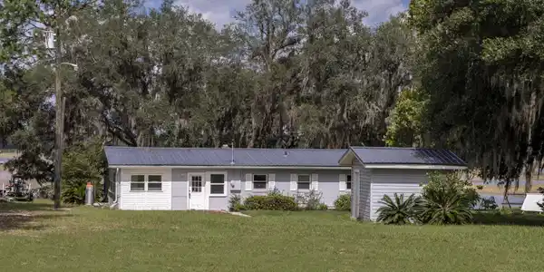 5557 COUNTY ROAD 352