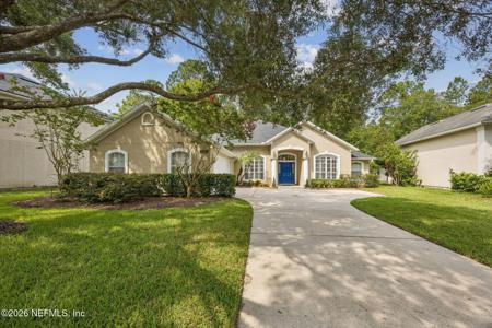 7636 SENTRY OAK Circle E