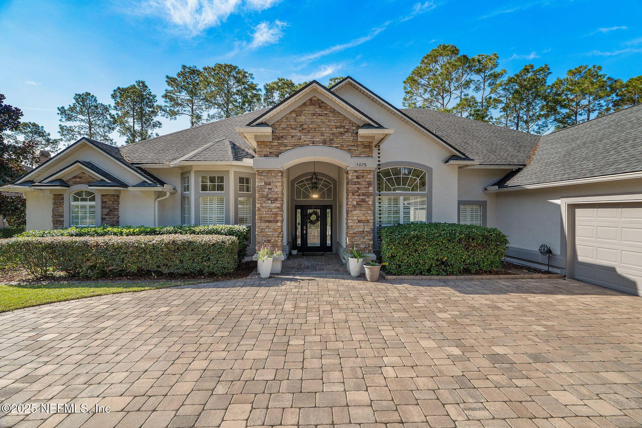 Image 2: 5028 Blackhawk Dr-06