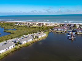 604 OCEAN MARINA DR