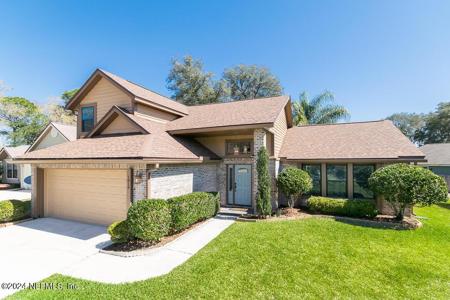 1819 WOODENRAIL Lane