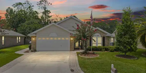 1960 HARBOR ISLAND Drive