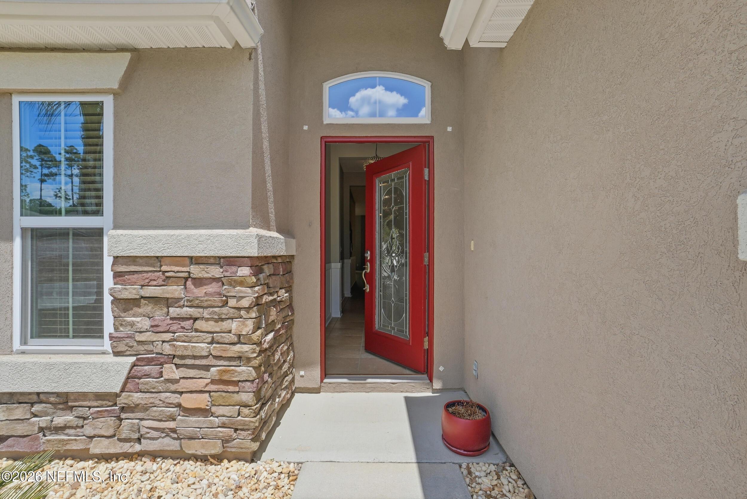 Image 3: 121 Lochnagar Mountain Dr
