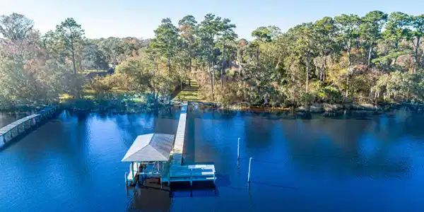 2895 ADMIRALS WALK DR E