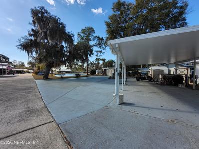 1074 FRONT LOTS 98 & 99 Street
