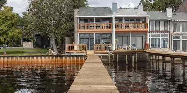 311 SCENIC POINT LN
