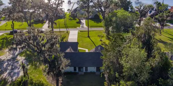 1639 WHITE OWL RD