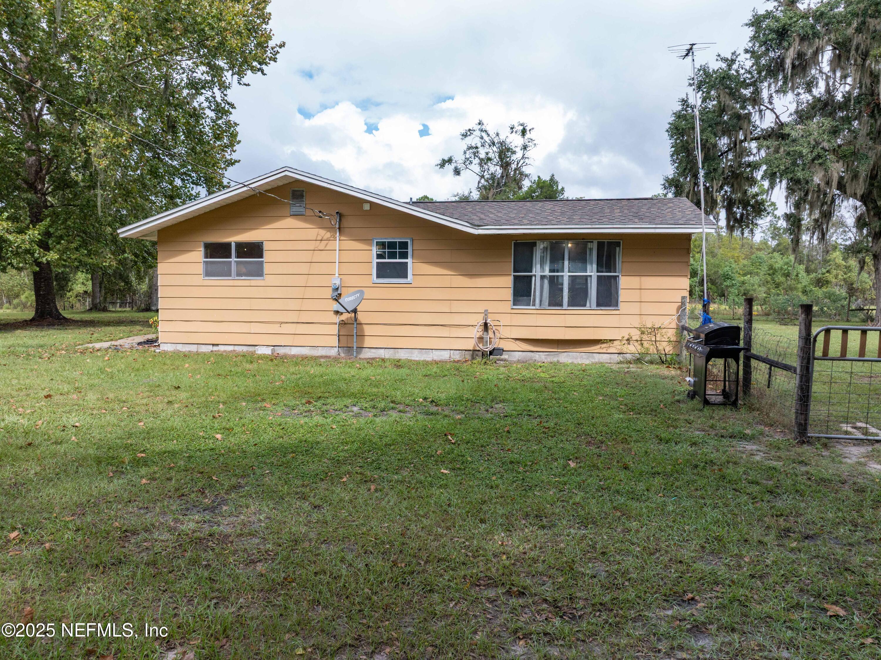 Image 4: DJI_20250929122301_0068_D