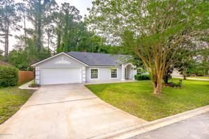 1233 SHALLOWFORD DR E