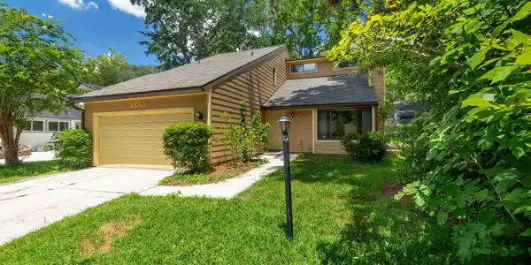 2463 CYPRESS SPRINGS Road