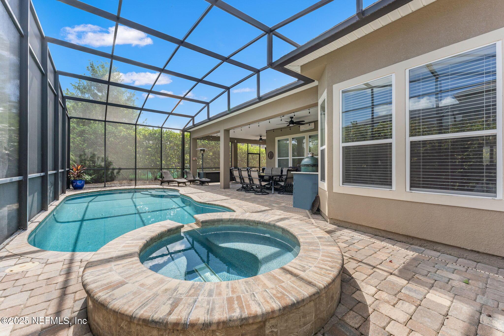 Image 1: Pool