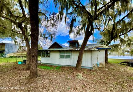 106 E SUNNYSIDE BEACH Road