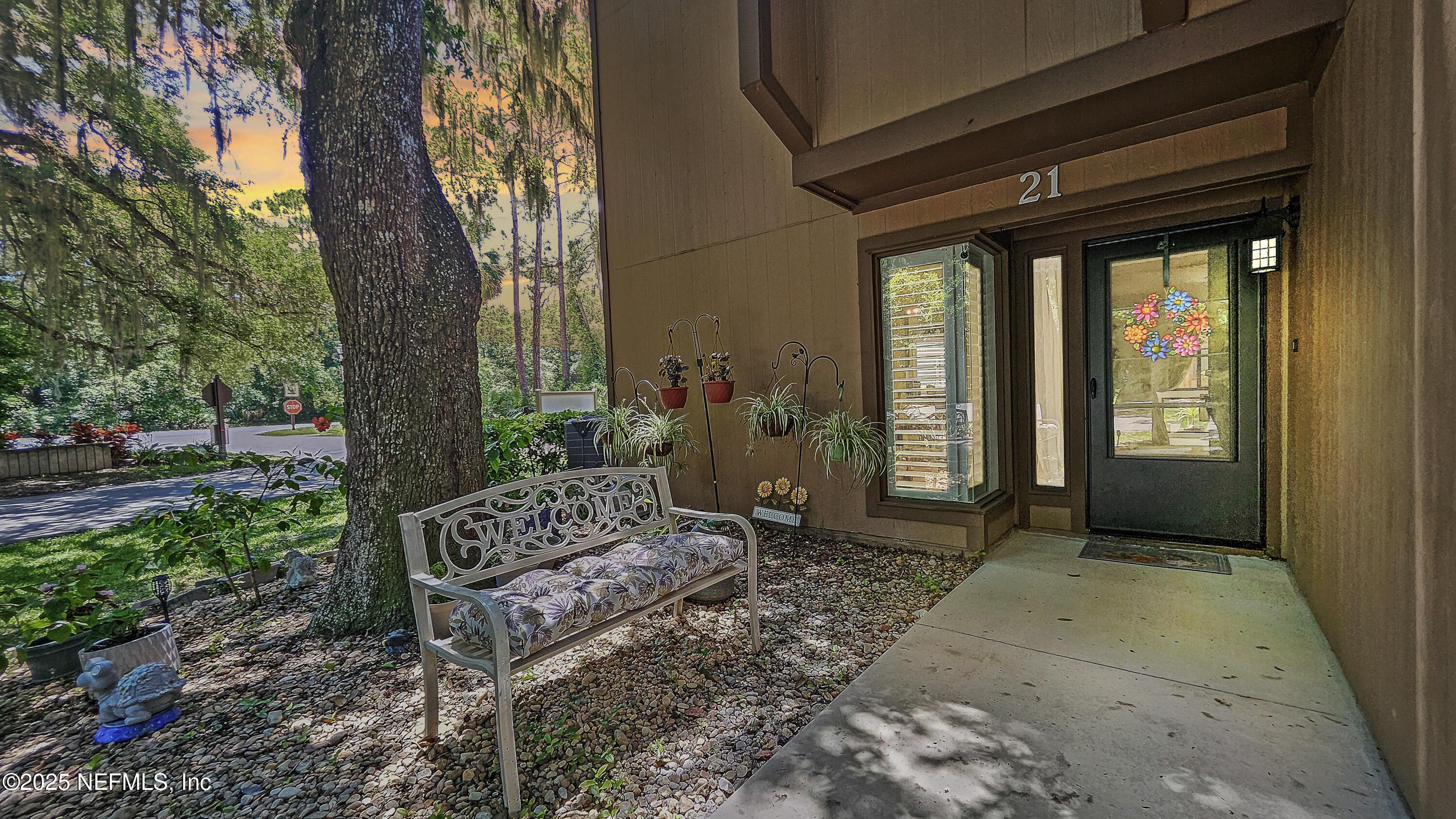 Image 1: Front of Condo / Unit 21