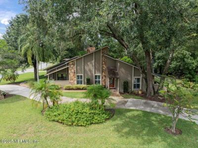 7992 GREEN GLADE Road