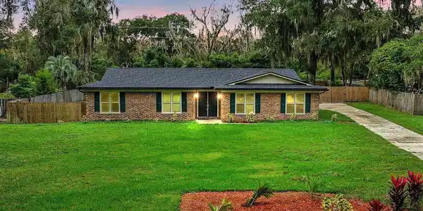 3444 LULLWATER LN