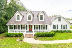 1120 LAKE ASBURY DR