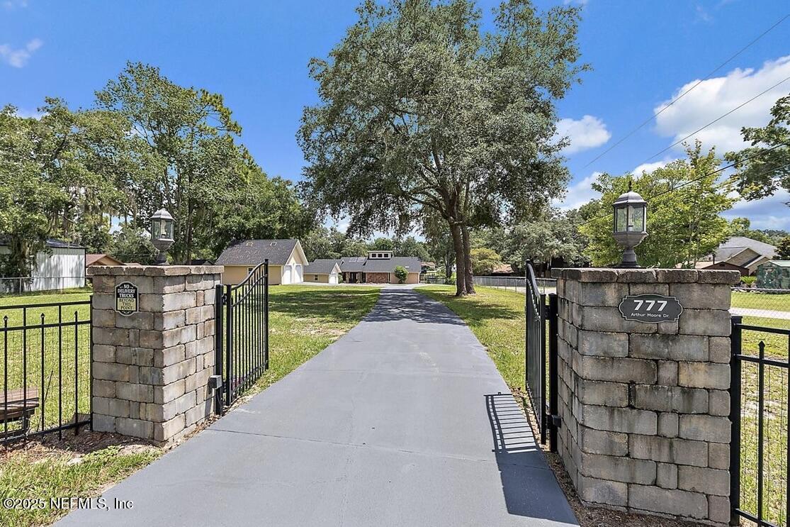 Image 4: Gated Entrance