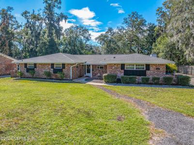 2320 HOLLY LEAF Lane