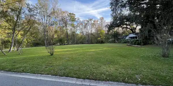 646 NELSON Drive