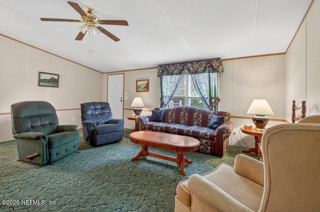 Image 4: 011-207CabotLane-Satsuma-FL-32189-SMALL